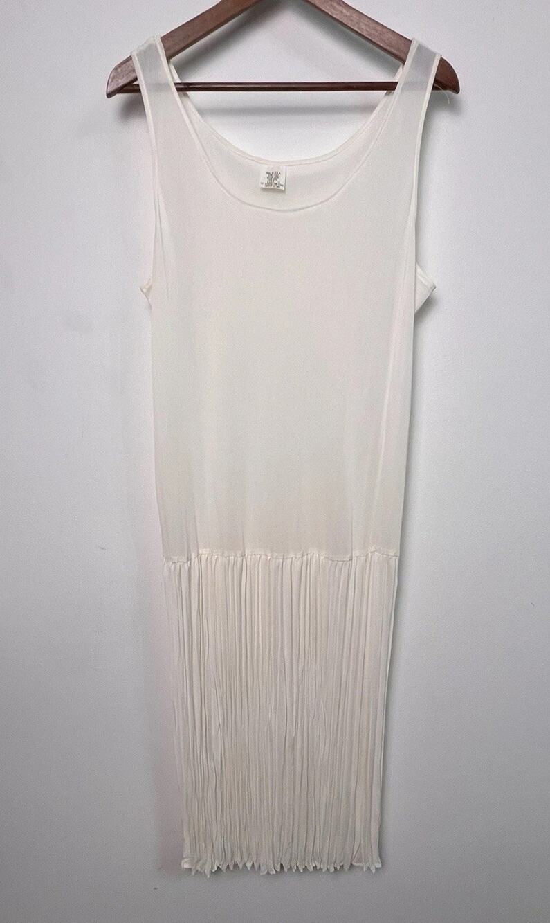 Vintage 70s Ivory Slip Dress Pleated skirt, size 16 Hippie Boho Sundress